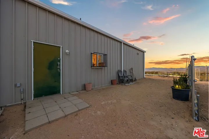 9025 Camp Rock Road, Lucerne Valley, California 92356