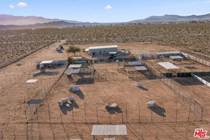 9025 Camp Rock Road, Lucerne Valley, California 92356