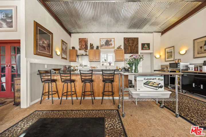 9025 Camp Rock Road, Lucerne Valley, California 92356
