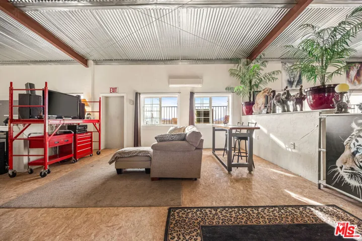 9025 Camp Rock Road, Lucerne Valley, California 92356