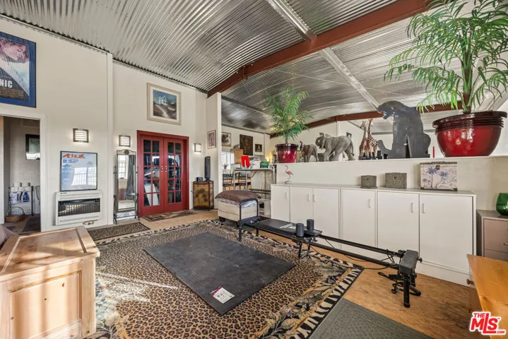 9025 Camp Rock Road, Lucerne Valley, California 92356