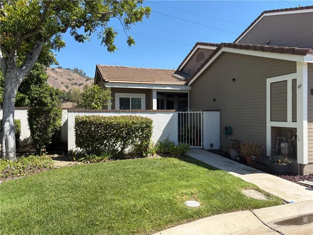 549 Canyon Hill Road, San Dimas, California 91773