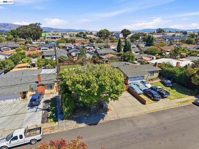 6684 Graham Ave, Newark, California 94560