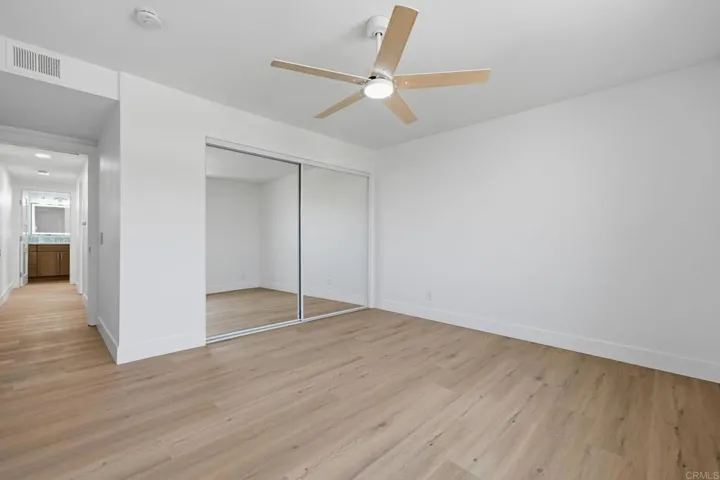 94 Kingston Ct W, Coronado, California 92118