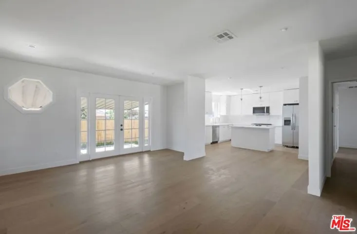 16130 Devonshire Street, Granada Hills, California 91344