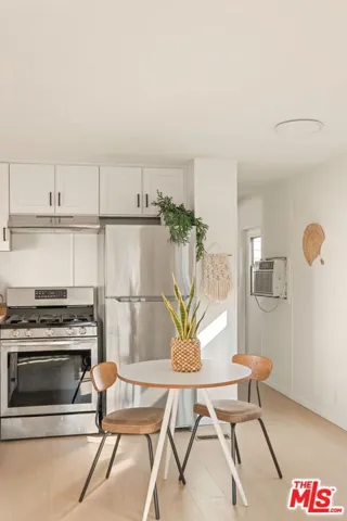 11250 Playa Street 82, Culver City, California 90230