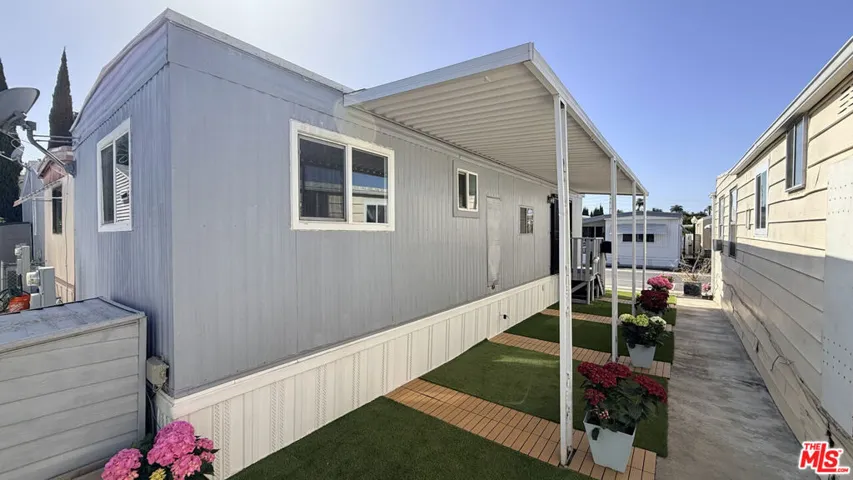 11250 Playa Street 82, Culver City, California 90230