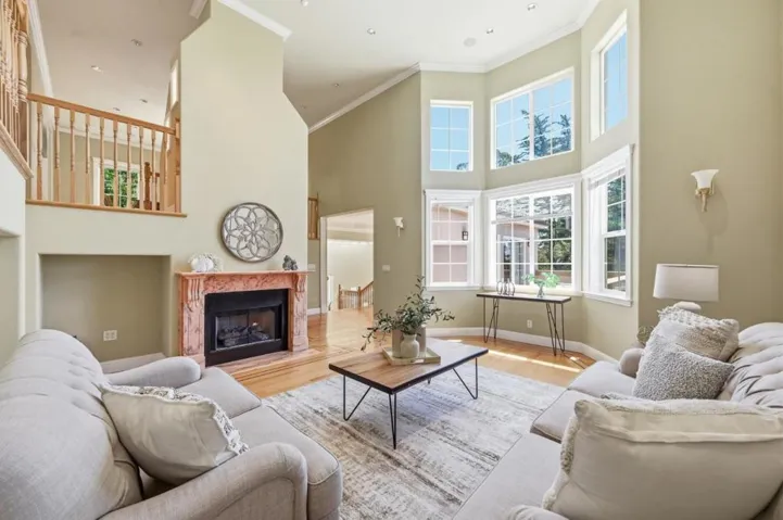 7420 Skyline Boulevard, Oakland, California 94611