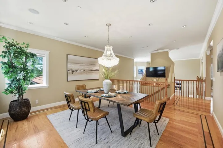 7420 Skyline Boulevard, Oakland, California 94611