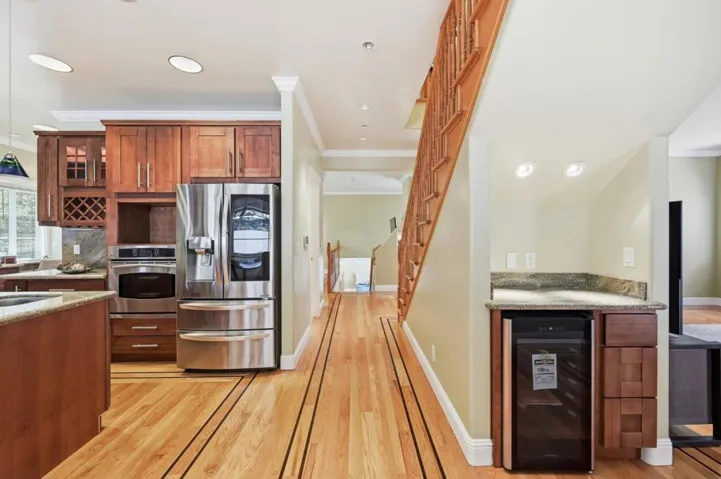 7420 Skyline Boulevard, Oakland, California 94611