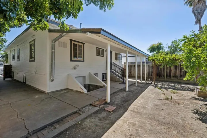 883 Pacific Avenue, San Jose, California 95126