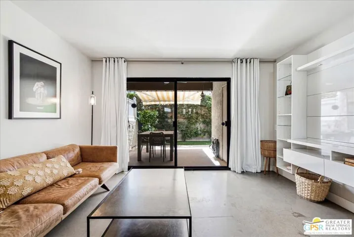 1150 E Palm Canyon Drive 40, Palm Springs, California 92264