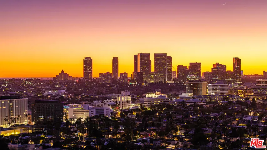 300 N Swall Drive 158, Beverly Hills, California 90211