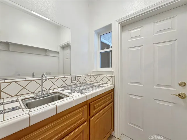 875 Clark, Riverside, California 92501