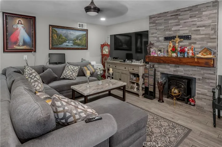 3559 Ferndale, San Bernardino, California 92404