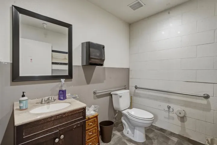 837 Industrial 2, Hollister, California 95023