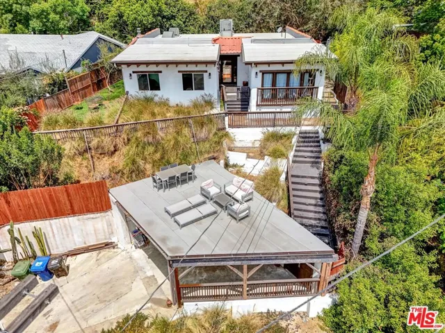 2007 Barcelona Drive, Los Angeles, California 90046
