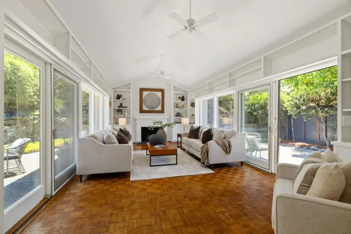 820 Eucalyptus Avenue, Hillsborough, California 94010