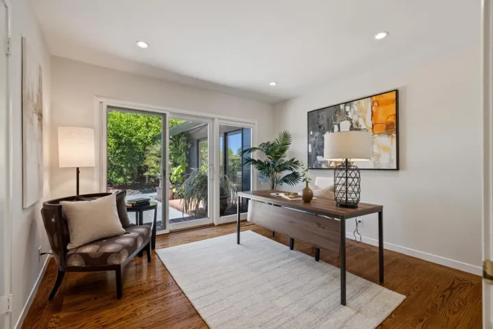 820 Eucalyptus Avenue, Hillsborough, California 94010