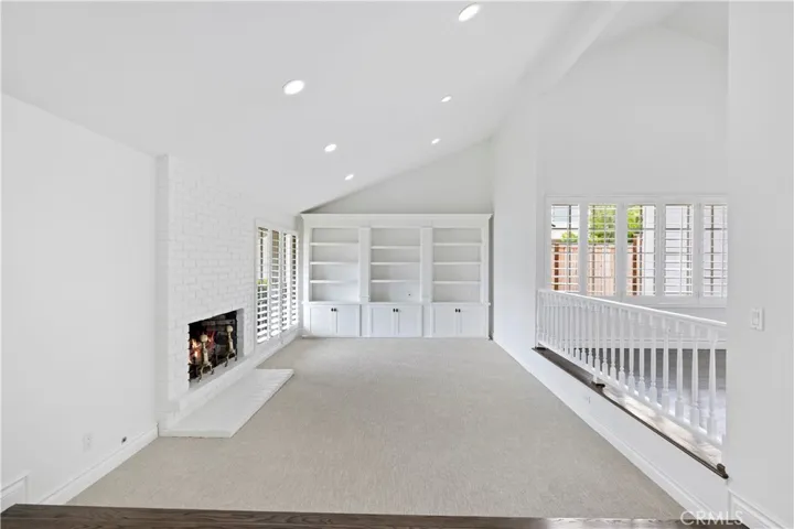 1943 Port Carney, Newport Beach, California 92660