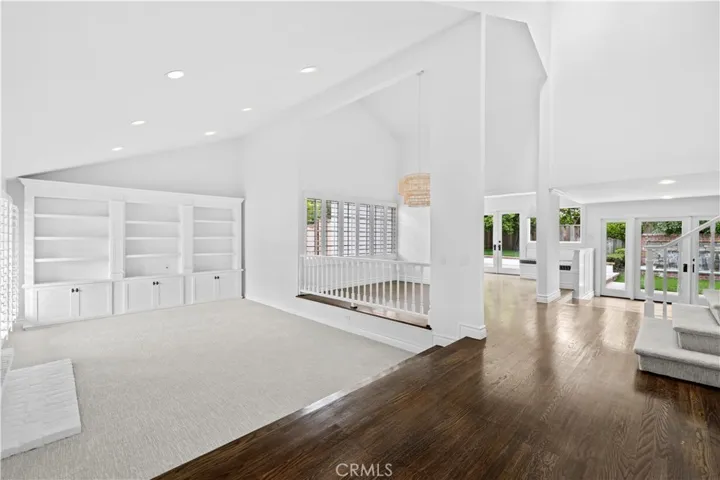 1943 Port Carney, Newport Beach, California 92660