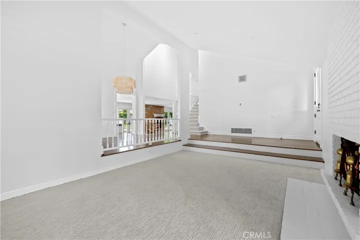 1943 Port Carney, Newport Beach, California 92660