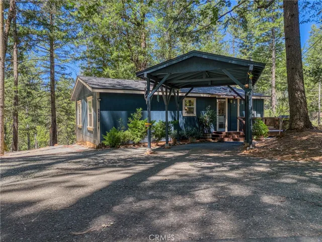 16121 Golf, Cobb, California 95426
