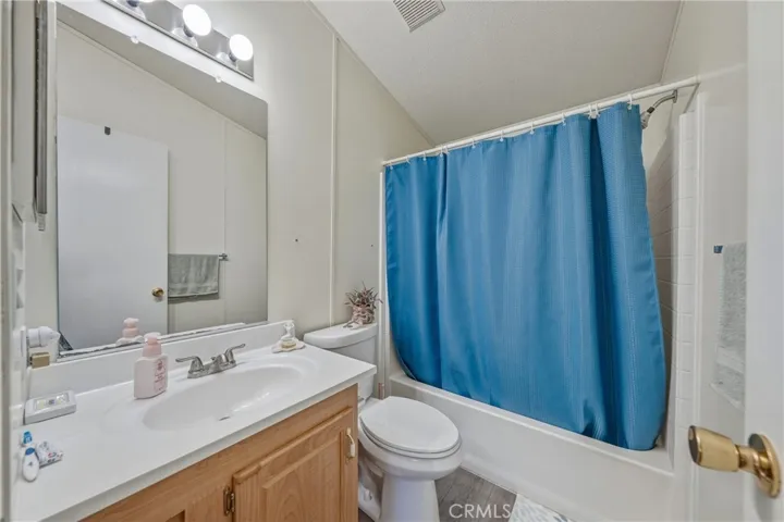 16121 Golf, Cobb, California 95426