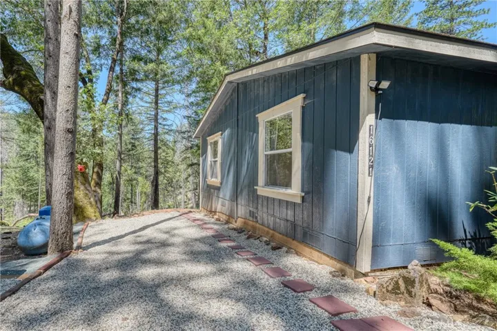 16121 Golf, Cobb, California 95426