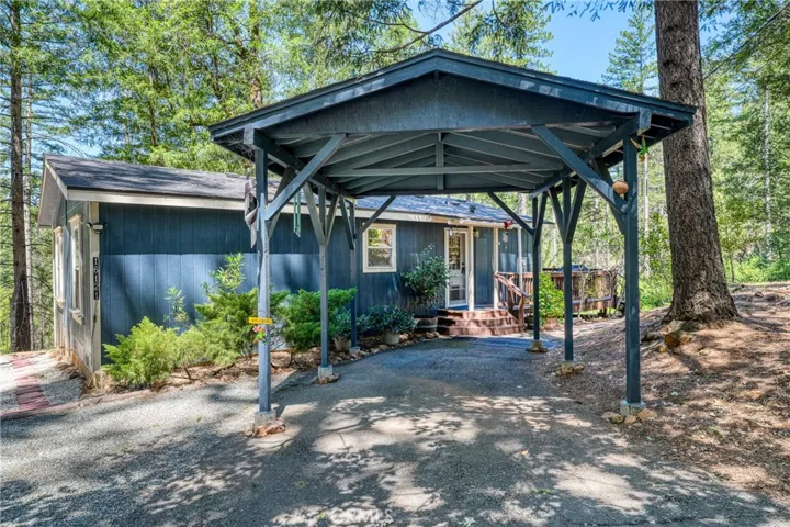 16121 Golf, Cobb, California 95426
