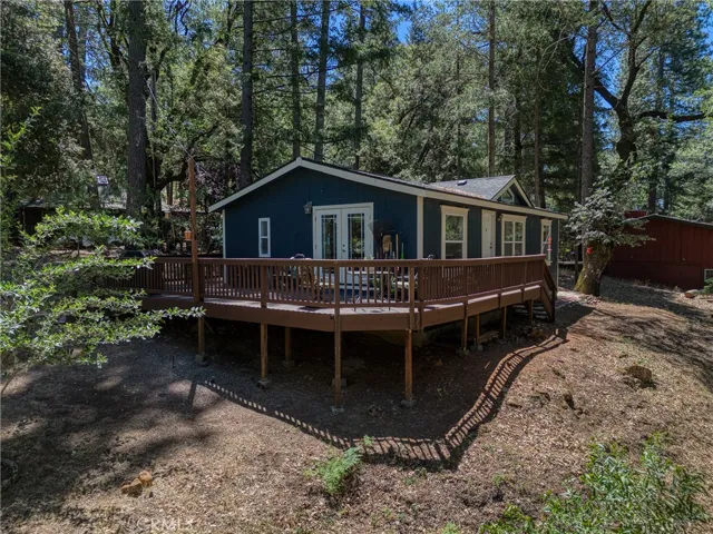16121 Golf, Cobb, California 95426