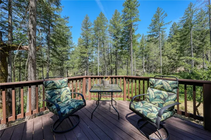 16121 Golf, Cobb, California 95426