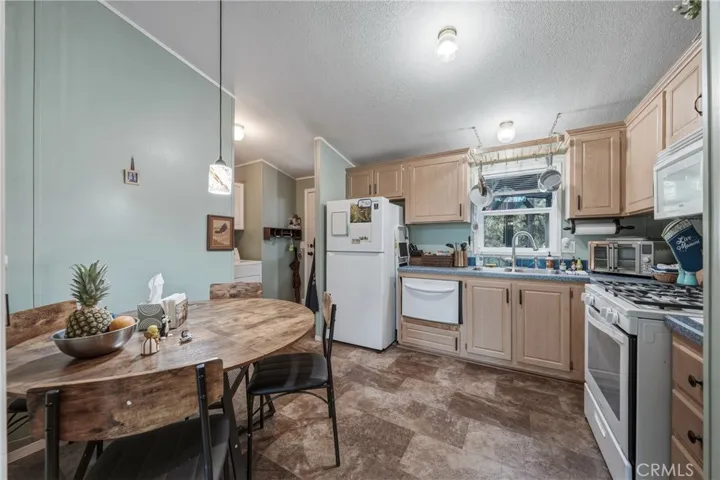 16121 Golf, Cobb, California 95426
