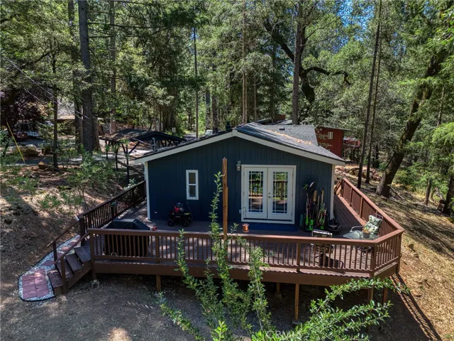 16121 Golf, Cobb, California 95426