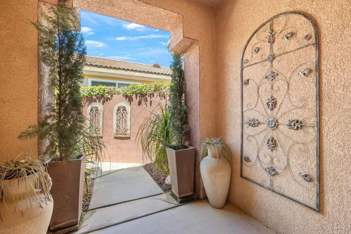 67642 S Laguna, Cathedral City, California 92234