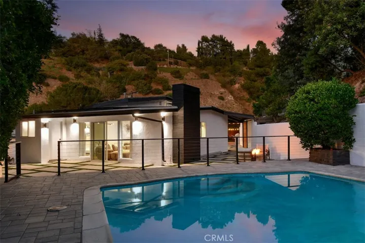 3675 Ventura Canyon, Sherman Oaks, California 91423