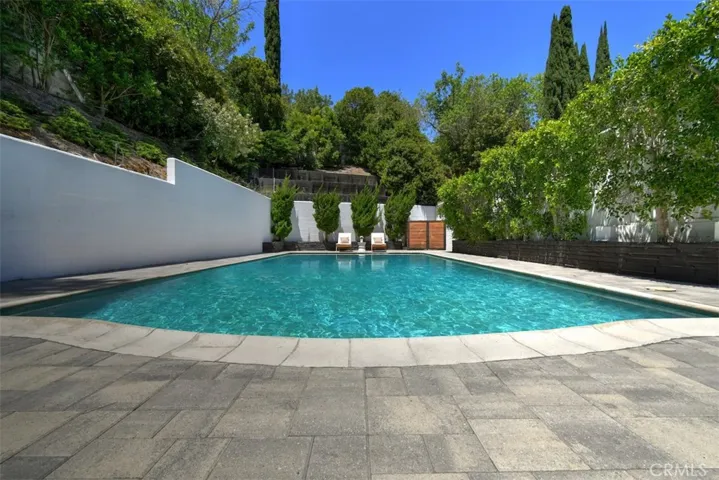 Sparkling Pool