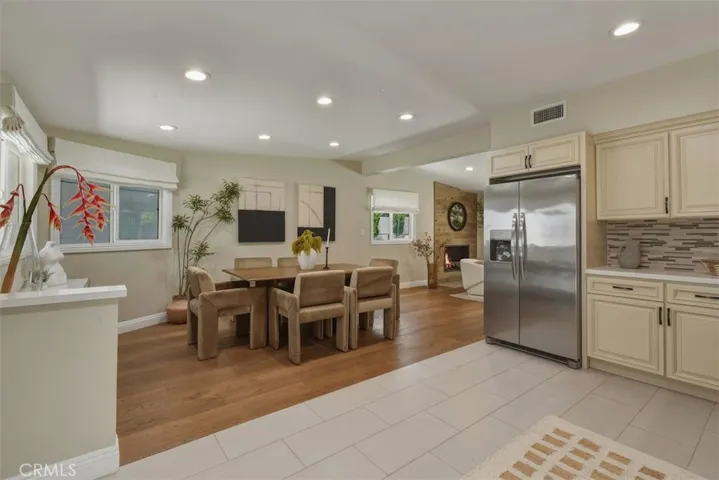 3675 Ventura Canyon, Sherman Oaks, California 91423