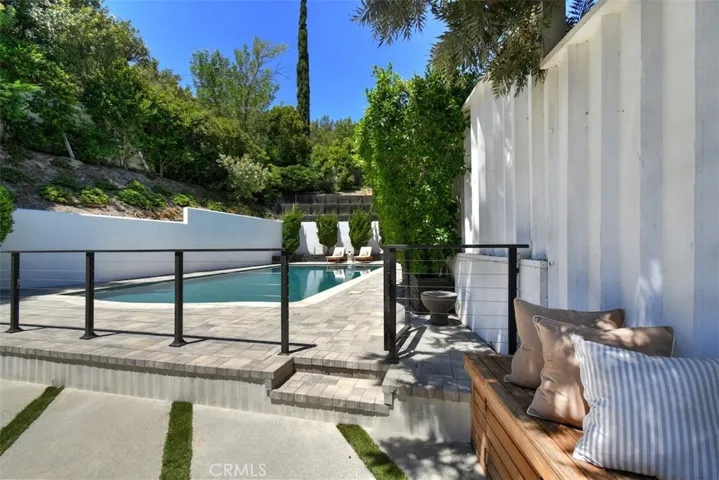 3675 Ventura Canyon, Sherman Oaks, California 91423