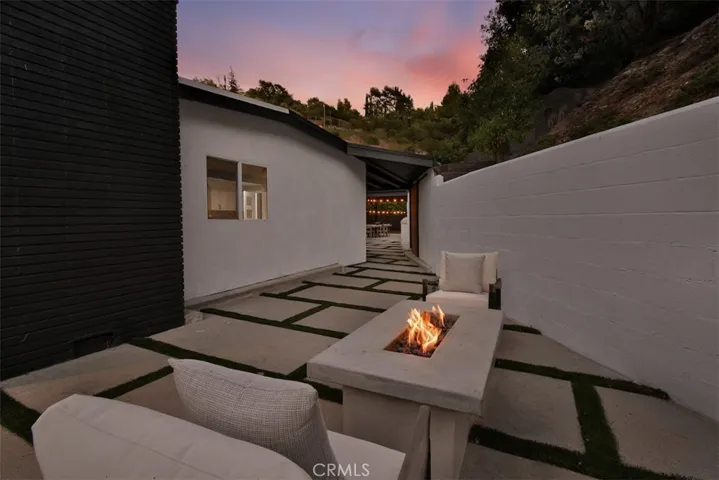 3675 Ventura Canyon, Sherman Oaks, California 91423