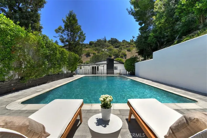 3675 Ventura Canyon, Sherman Oaks, California 91423