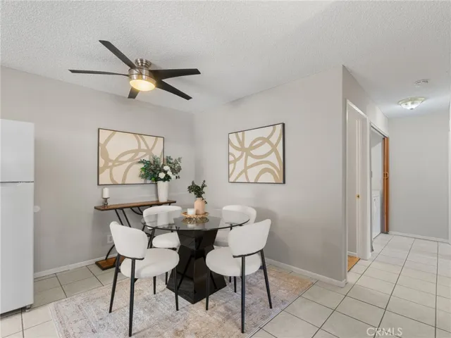 512 Sandalwood 1, Escondido, California 92027
