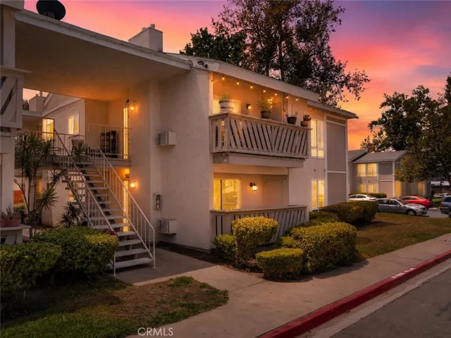 512 Sandalwood 1, Escondido, California 92027