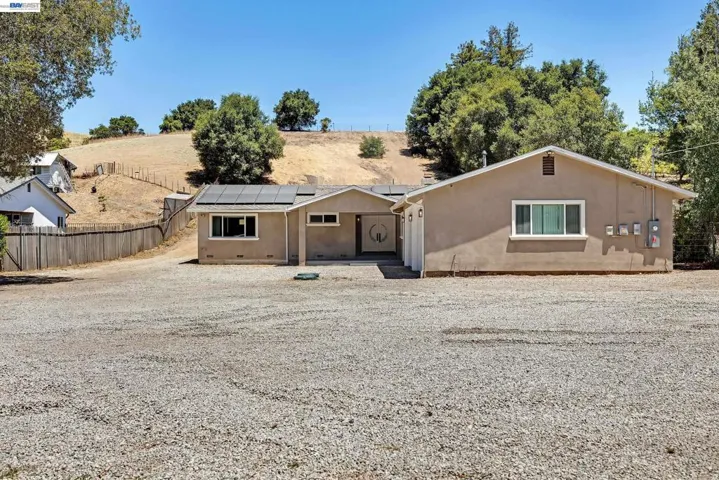 6344 Paloverde Rd, Castro Valley, California 94552