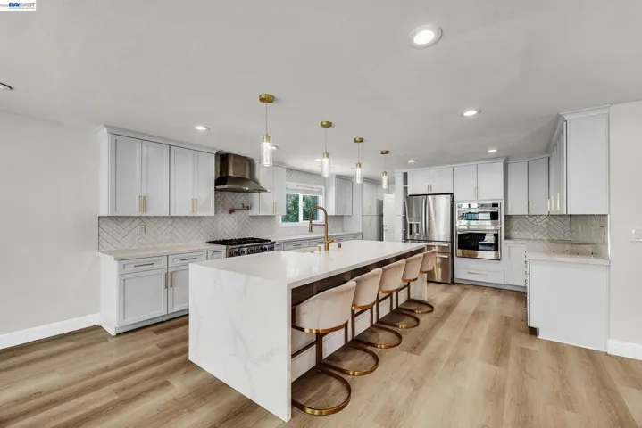 6344 Paloverde Rd, Castro Valley, California 94552