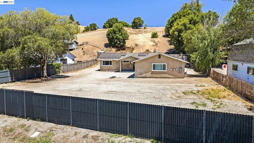 6344 Paloverde Rd, Castro Valley, California 94552