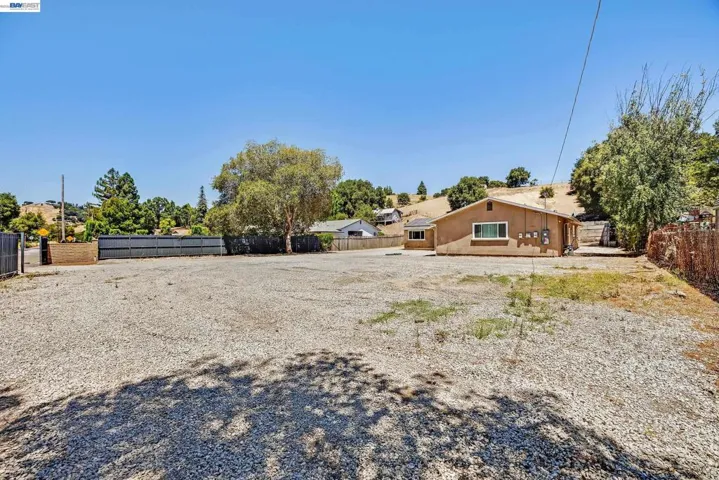 6344 Paloverde Rd, Castro Valley, California 94552