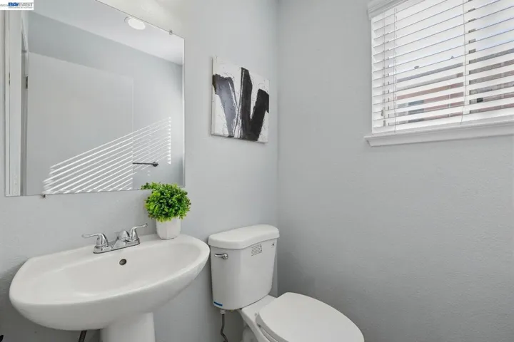 38860 Garibaldi Cmn, Fremont, California 94536
