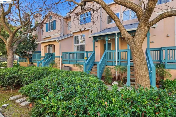 38860 Garibaldi Cmn, Fremont, California 94536