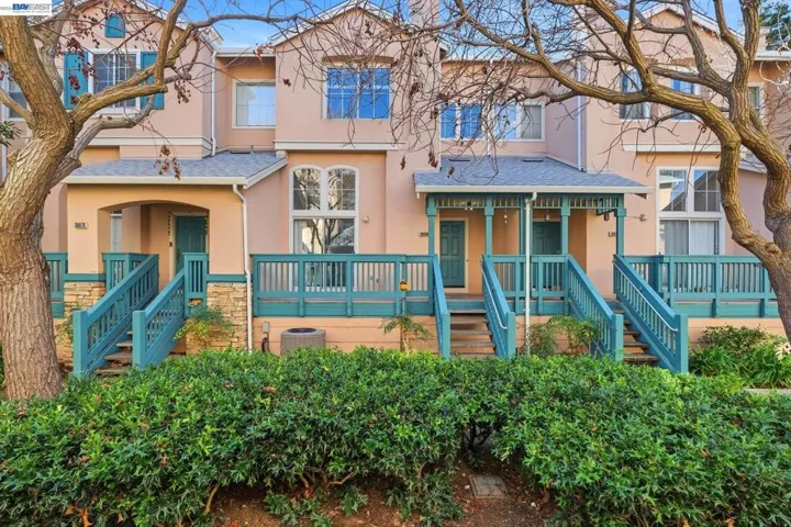 38860 Garibaldi Cmn, Fremont, California 94536
